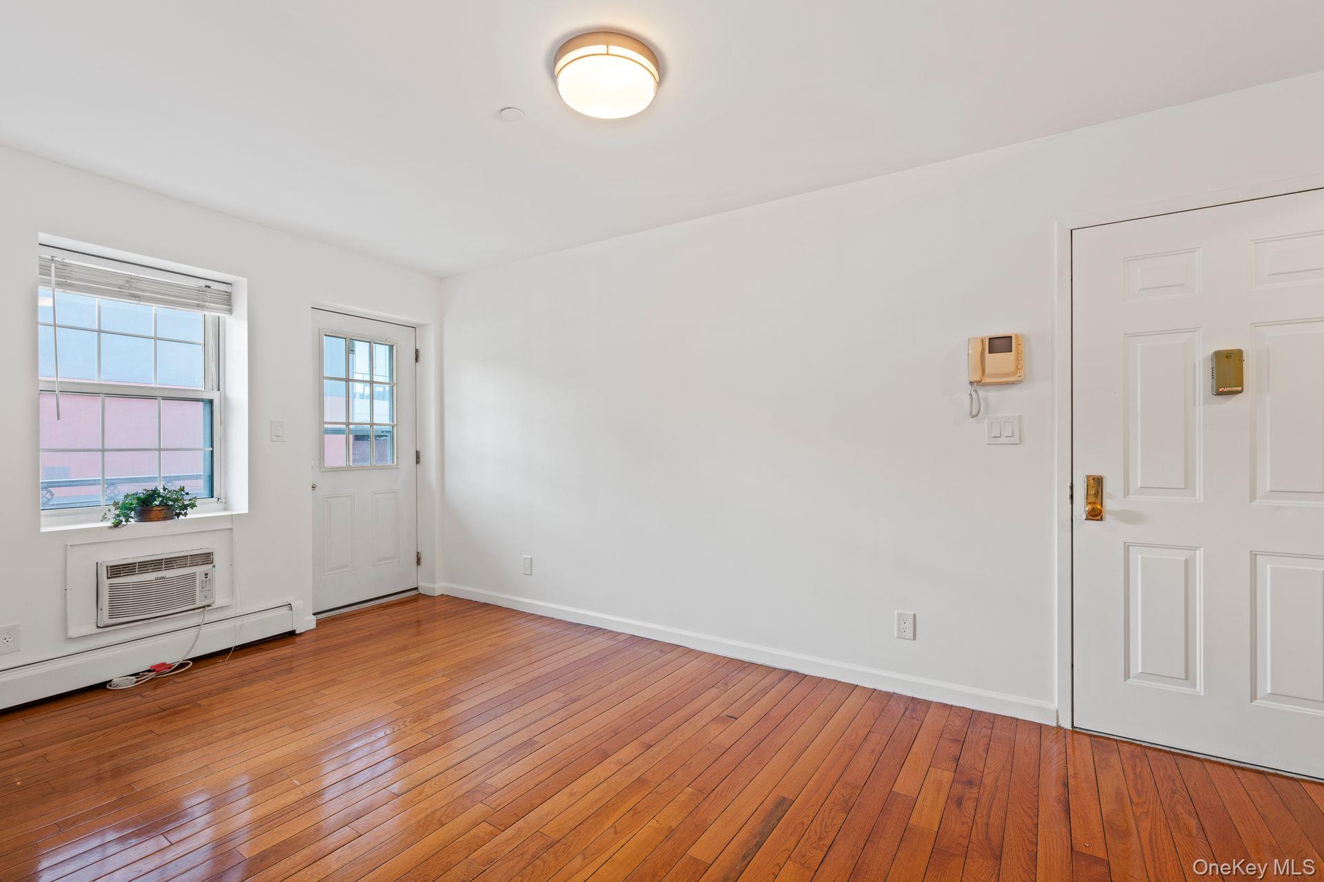 3506 Leavitt Street, Unit 3I photo 7