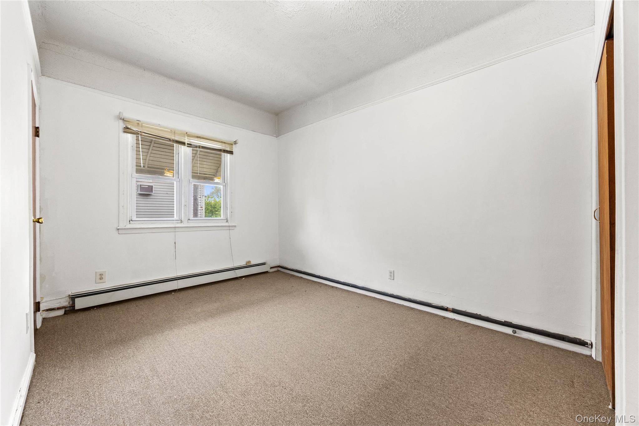 847 Castle Hill Avenue – For Sale photo 15