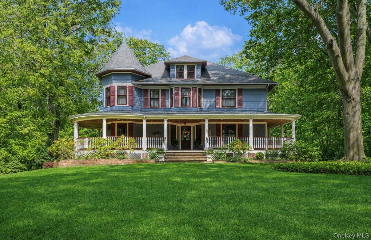 110 Red Spring Lane – For Sale
