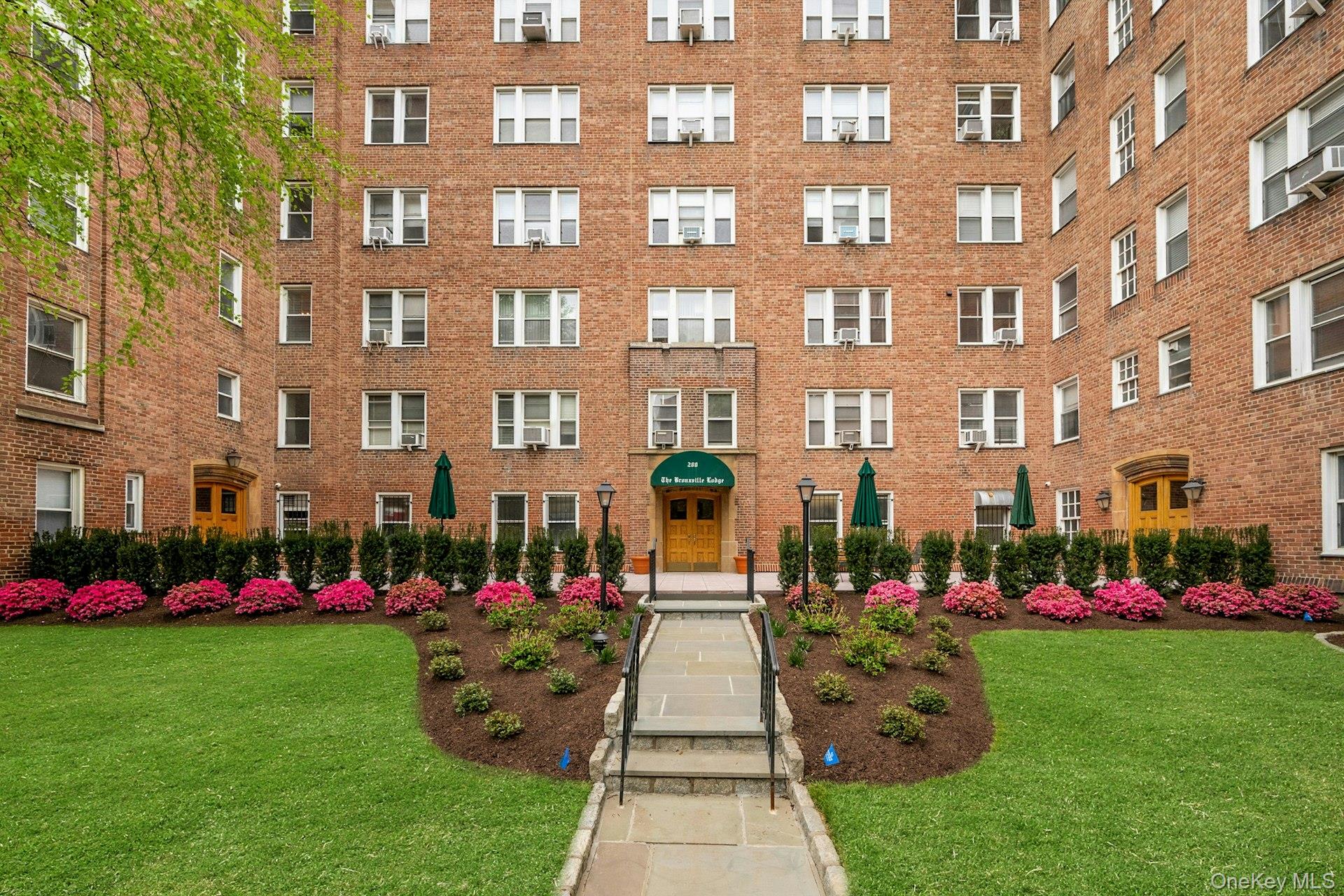 280 Bronxville Road, Unit 5X photo 28