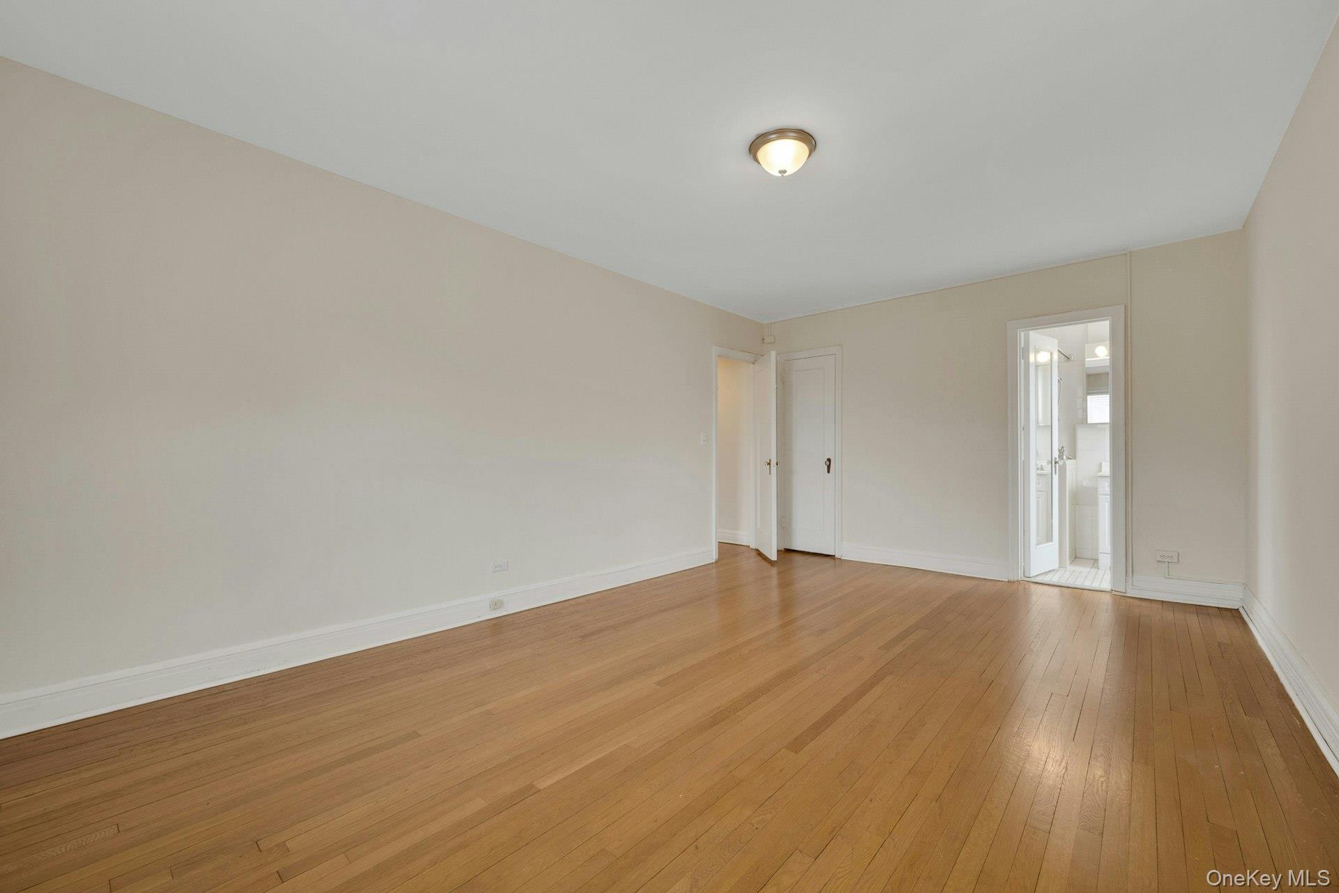 280 Bronxville Road, Unit 5X photo 22