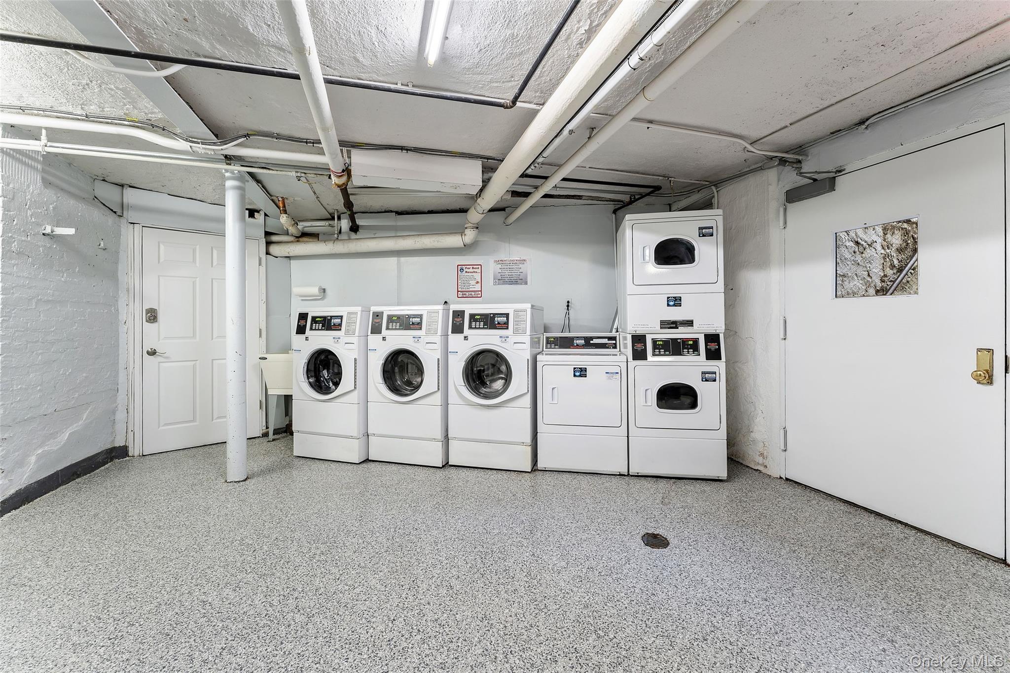 42 Pondfield West Road, Unit 6D photo 16