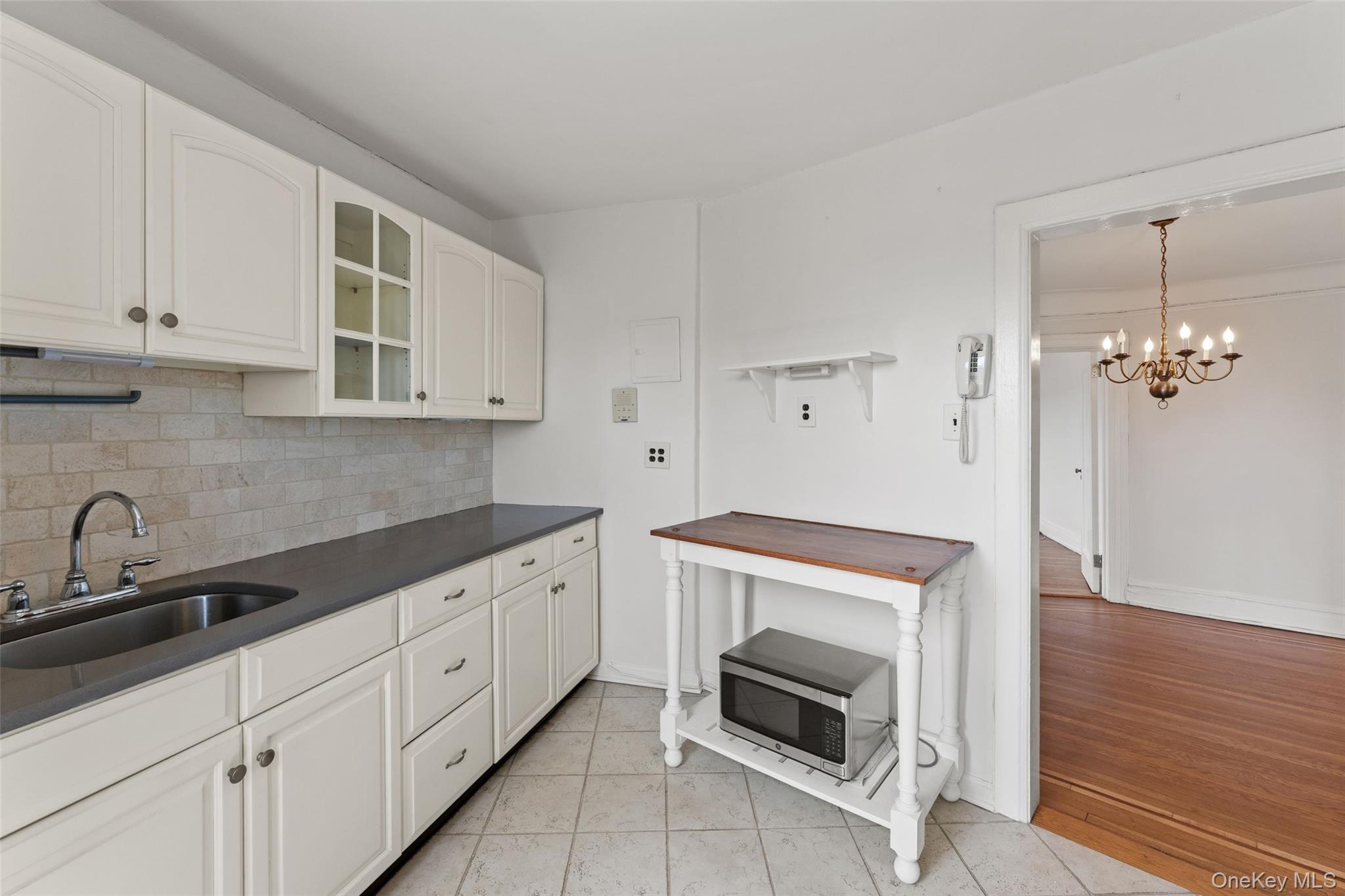 42 Pondfield West Road, Unit 6D photo 12