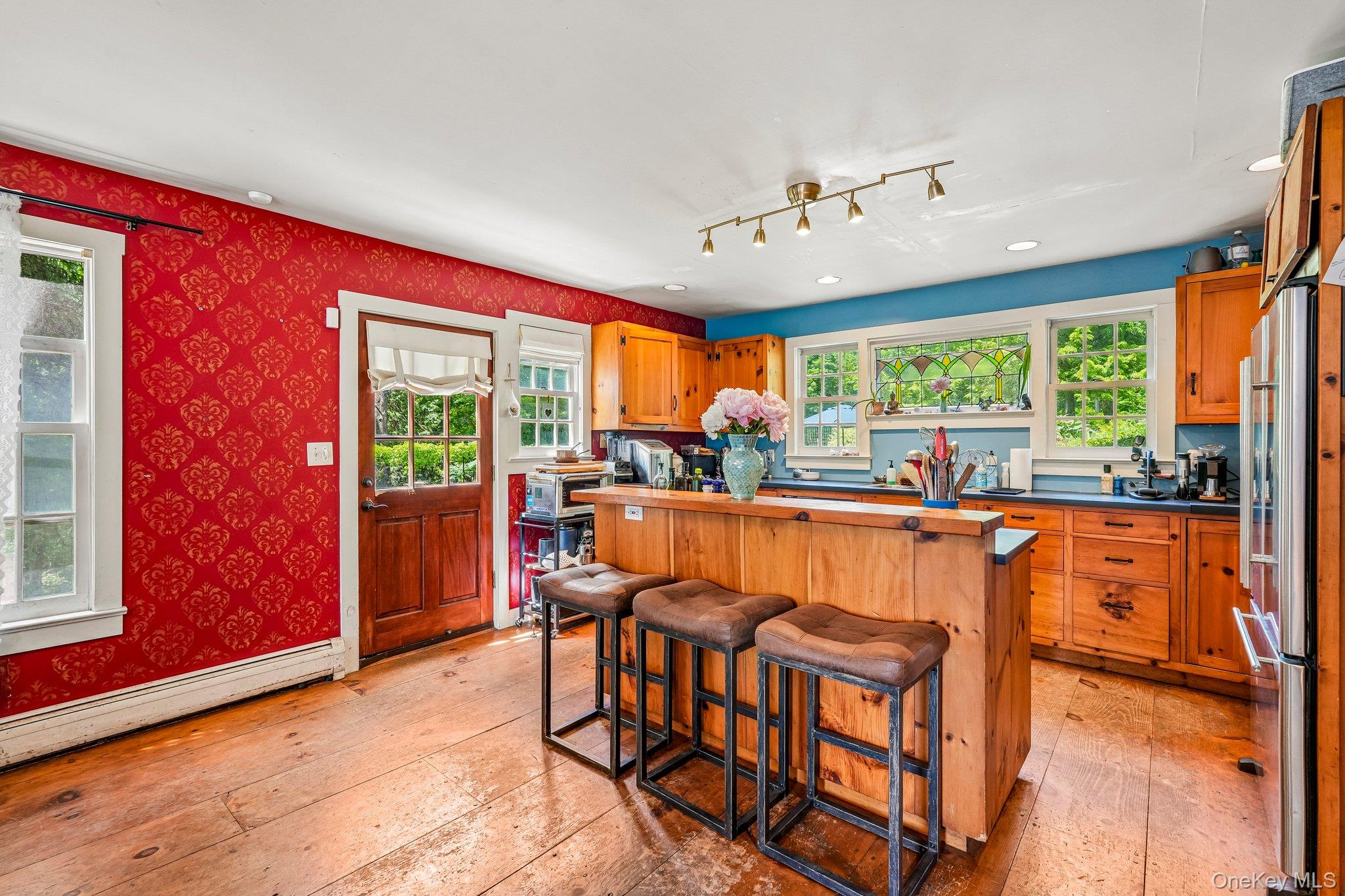 456 Saddle River Road – For Sale photo 8