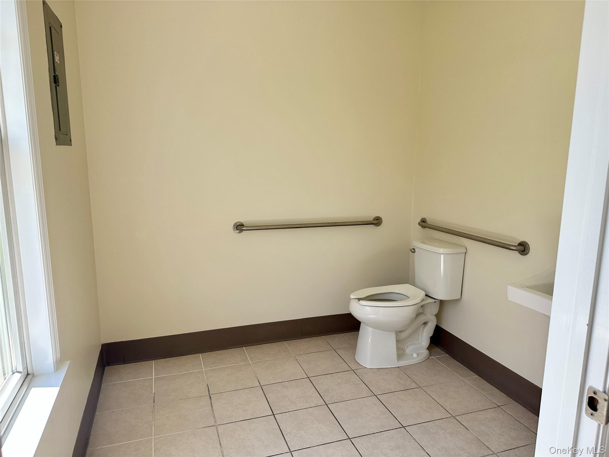 5768 Route 25A St V-3, Unit U photo 10