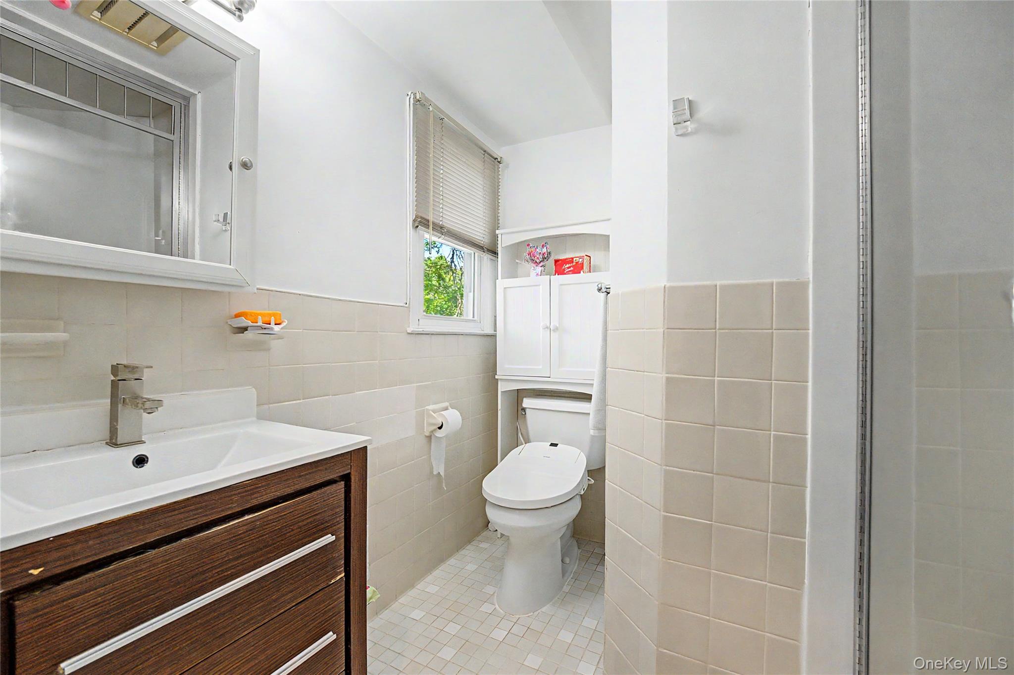 105 Serpentine Lane – For Sale photo 20