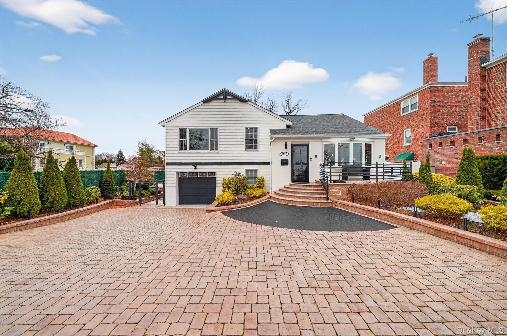 3377 Agar Place – For Sale