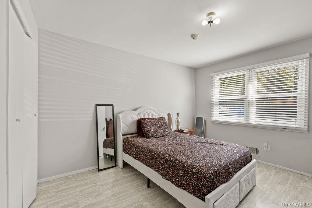 19 New Holland Village – For Sale photo 6
