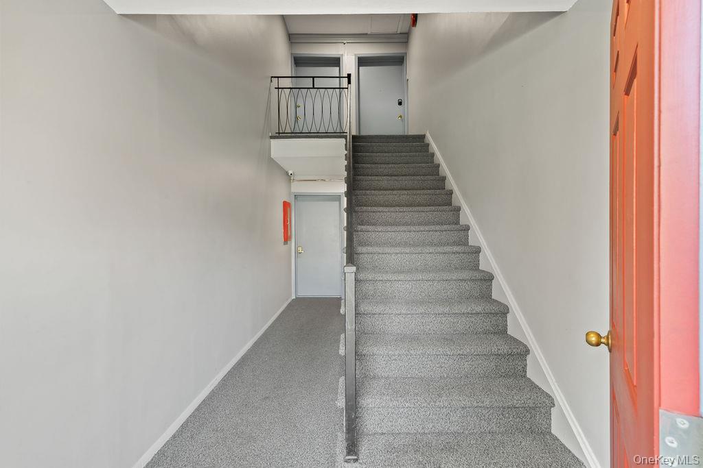19 New Holland Village – For Sale photo 2