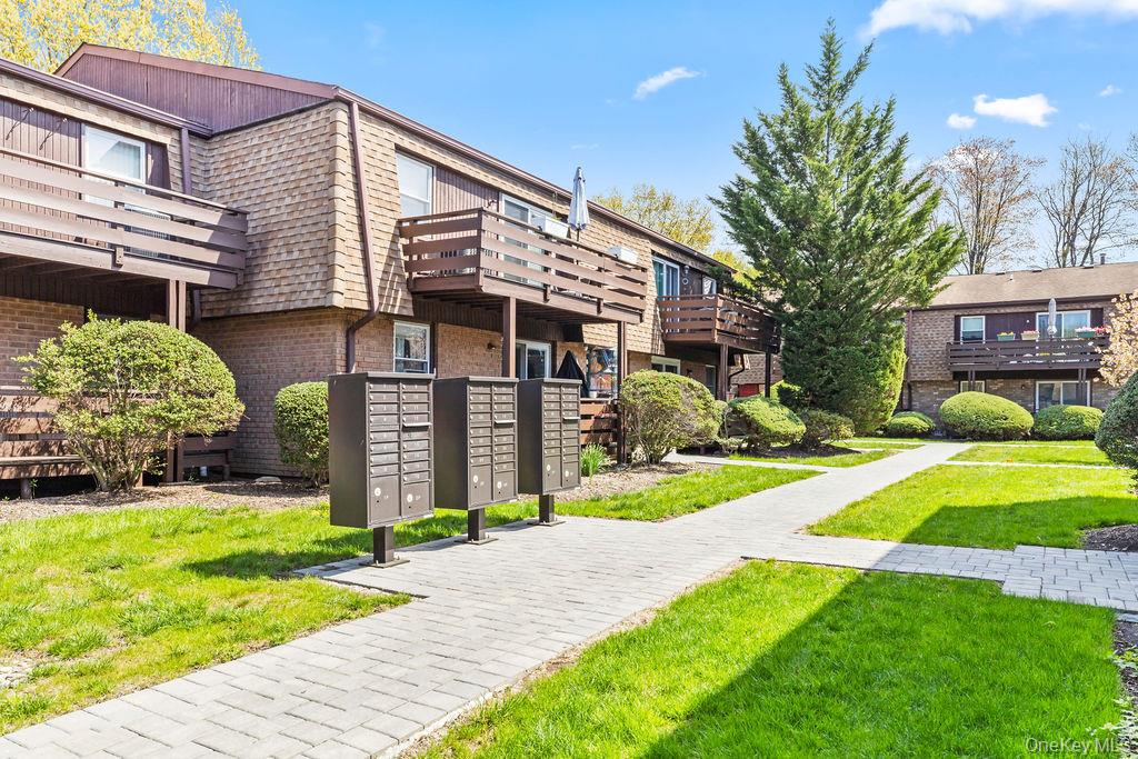 19 New Holland Village – For Sale photo 22