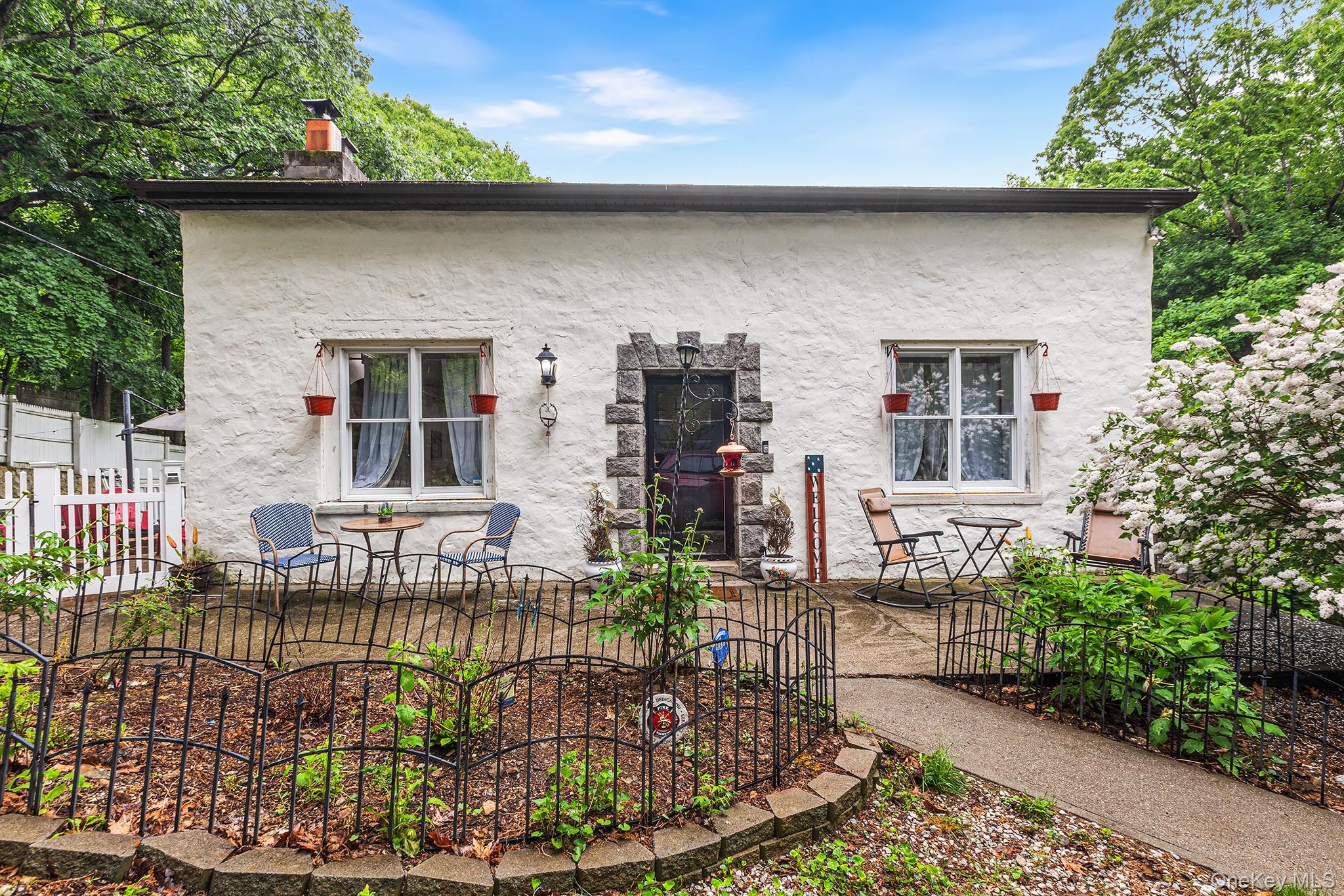 11 Forest Place – For Sale photo 3