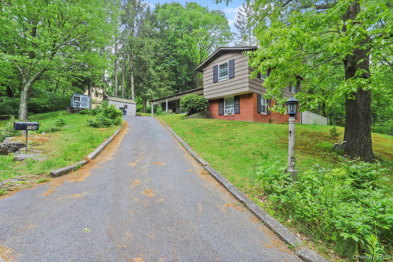 104 Forest Drive – For Rent photo 2