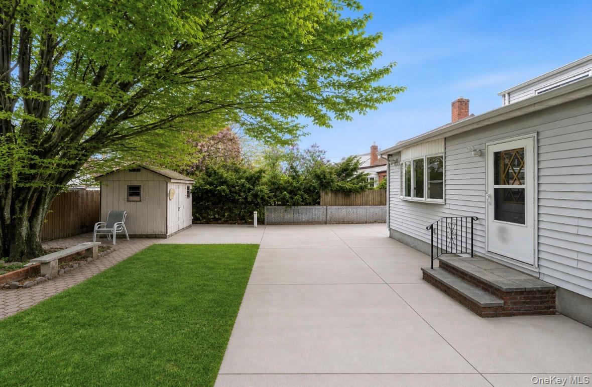 5 Edward Avenue – For Sale photo 4