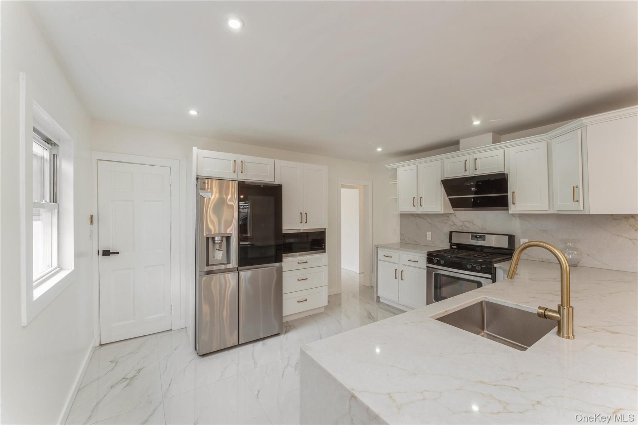 5 Edward Avenue – For Sale photo 16