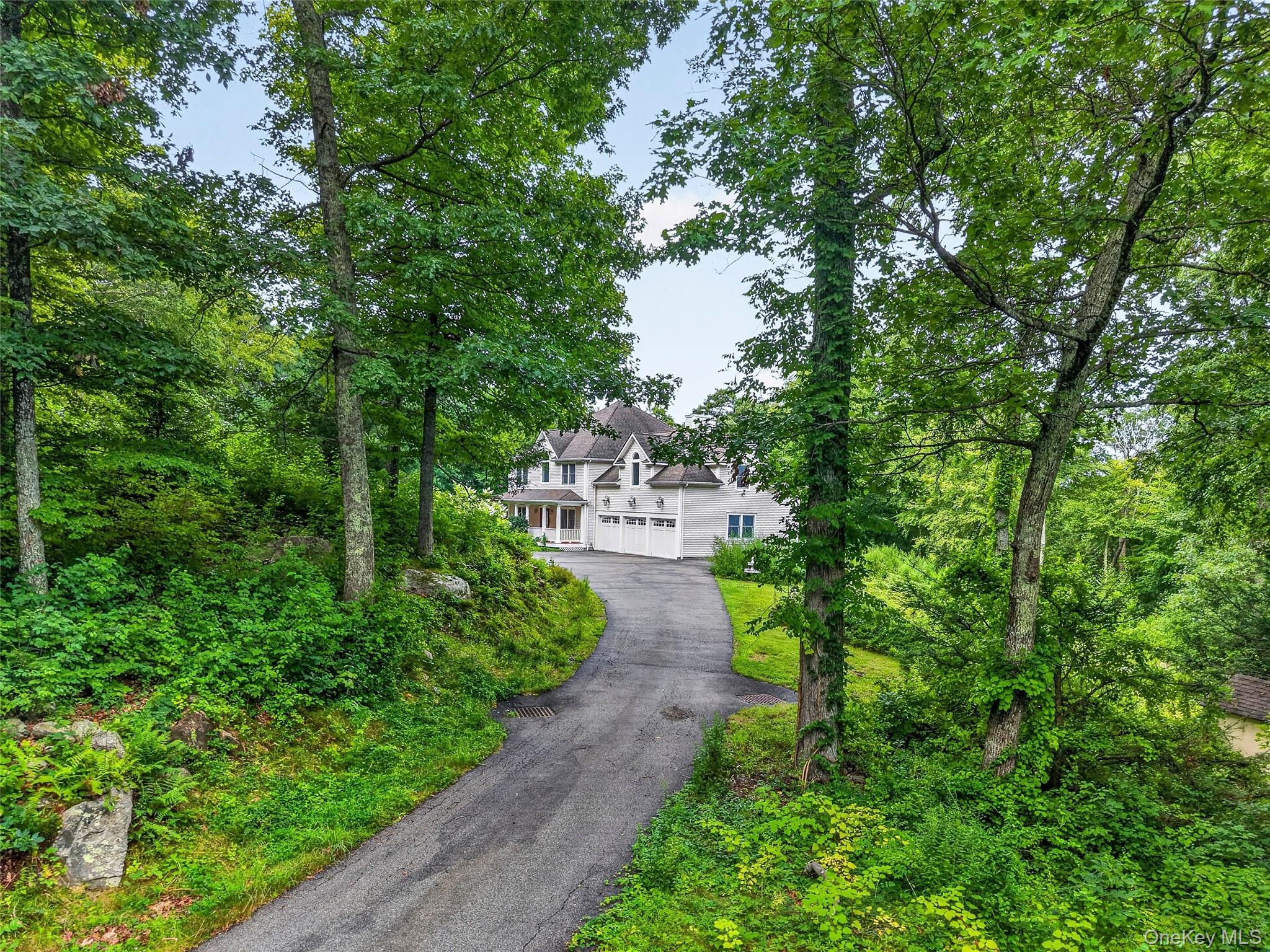 55 Twilight Lane – For Sale photo 3