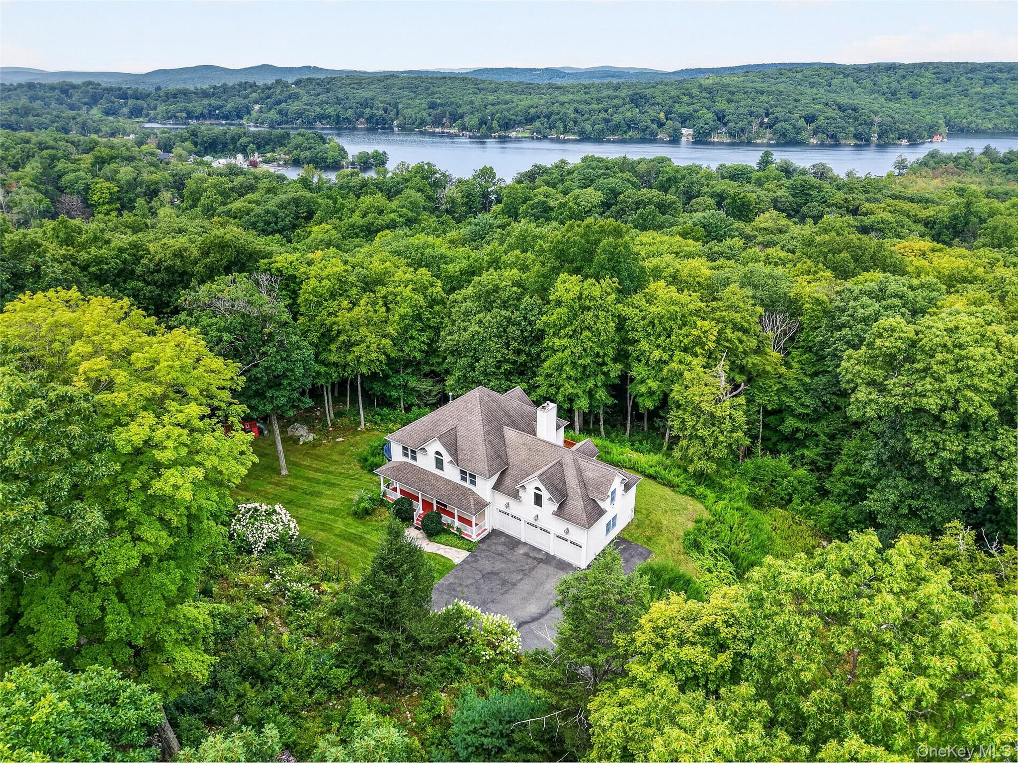 55 Twilight Lane – For Sale photo 2