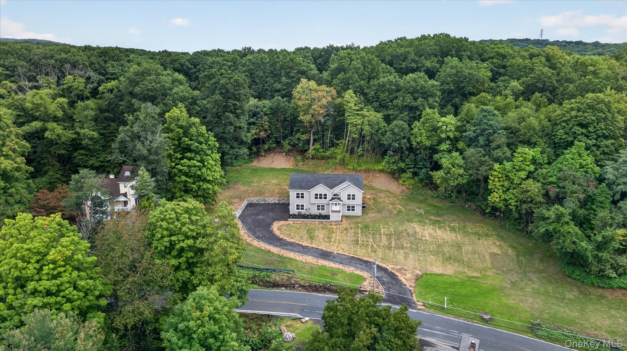 592 Ludingtonville Road – For Sale photo 32
