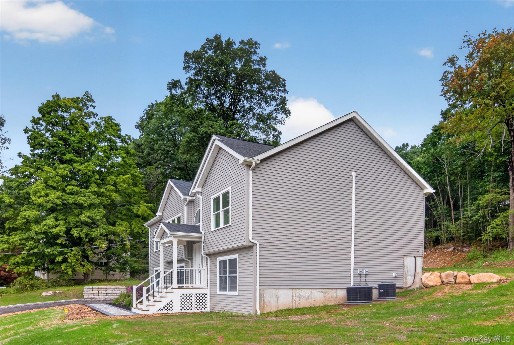 592 Ludingtonville Road – For Sale photo 30