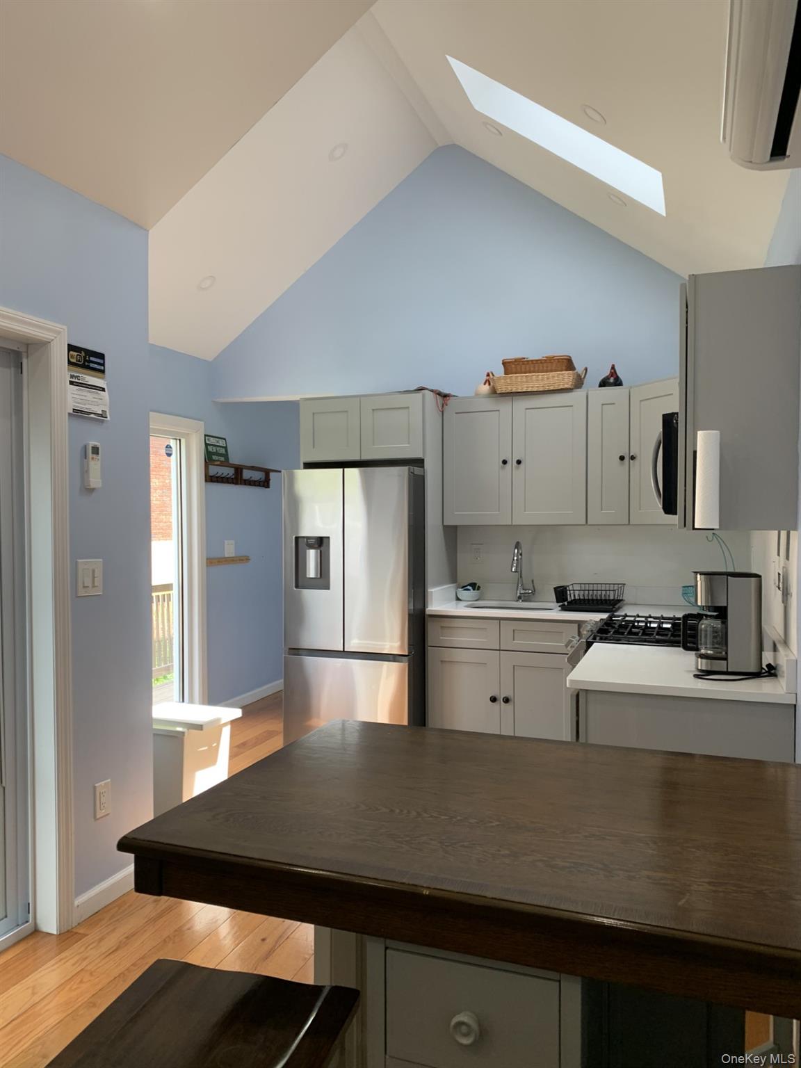 10019 Avenue N – For Sale photo 4