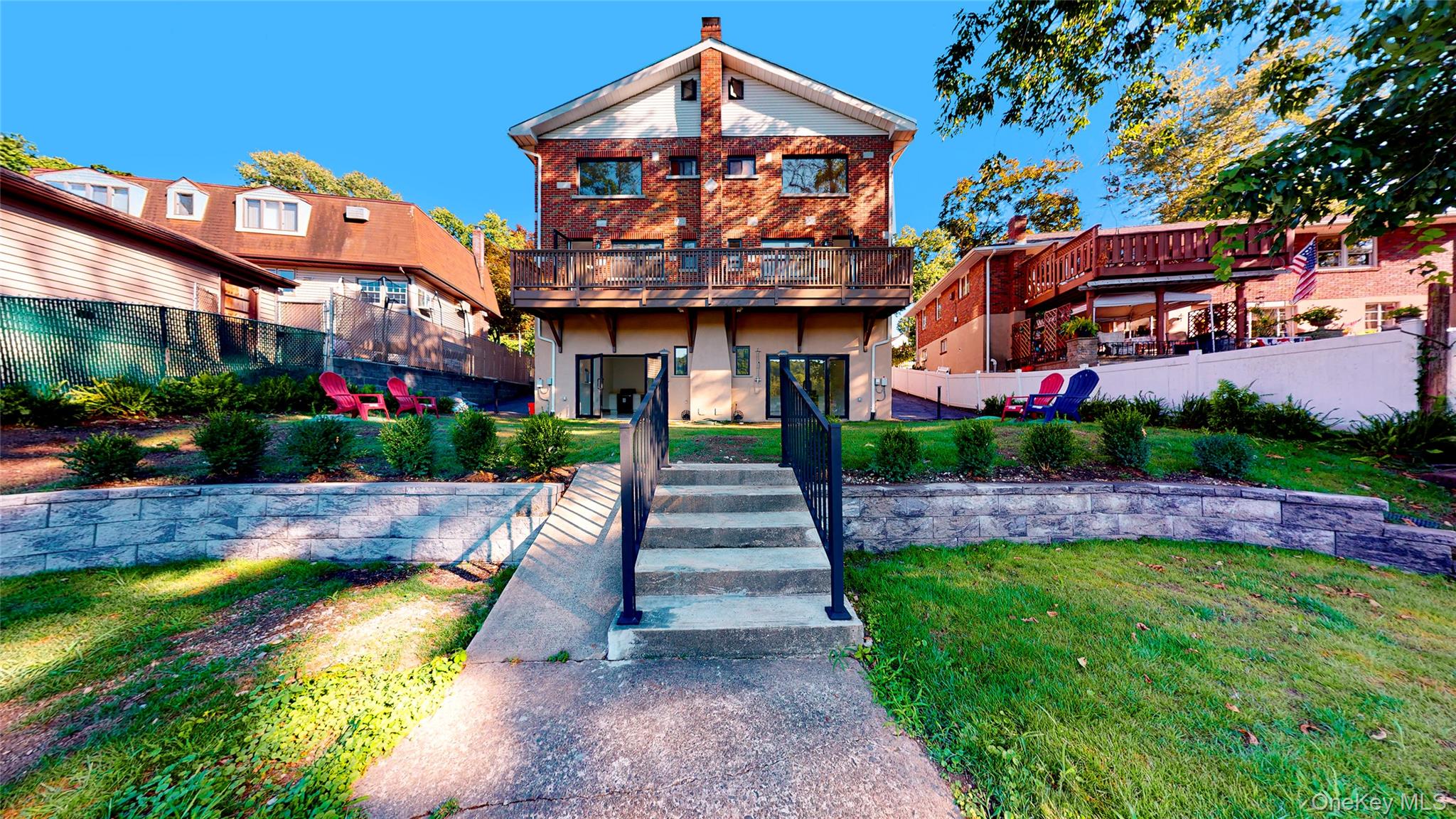 37 Lakeshore Drive – For Sale photo 2