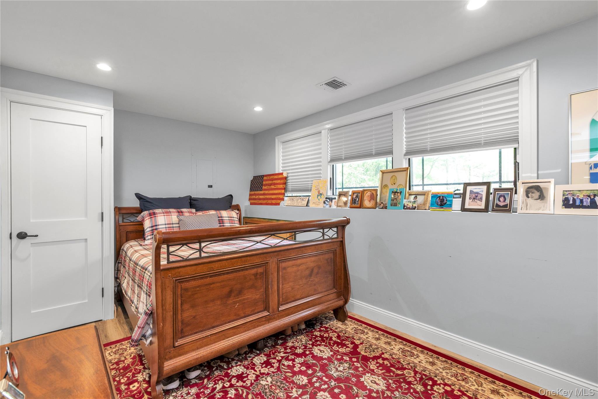 9 Winding Way – For Sale photo 13