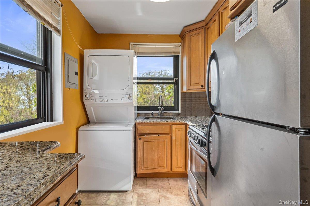 160-10 Cross Island Parkway, Unit 6-178 photo 5