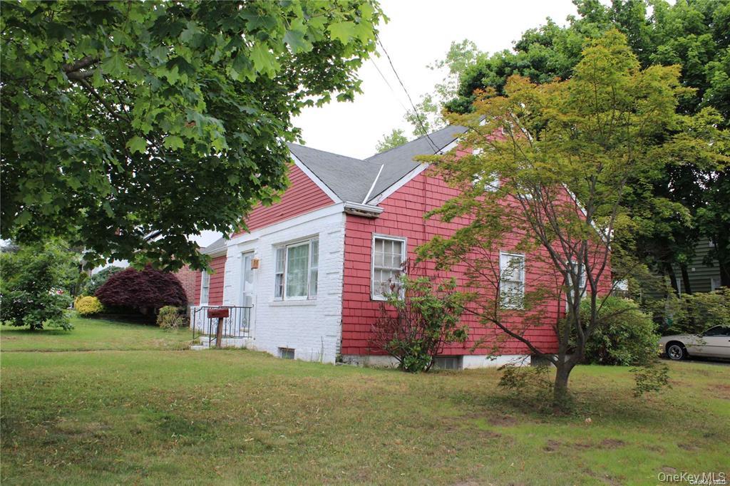 361 Walton Street – For Sale photo 3