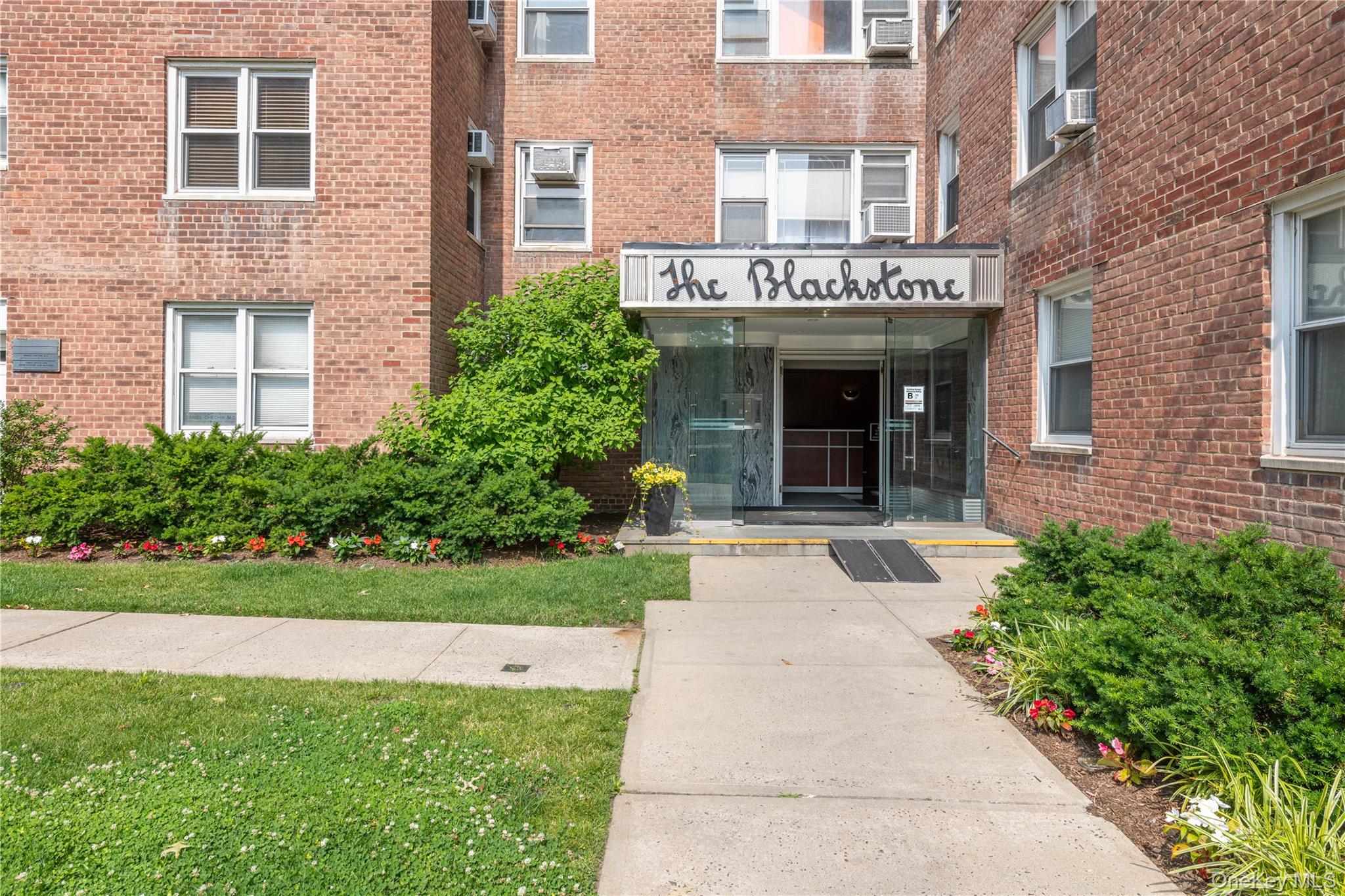 3725 Henry Hudson Parkway W, Unit 3DE photo 17