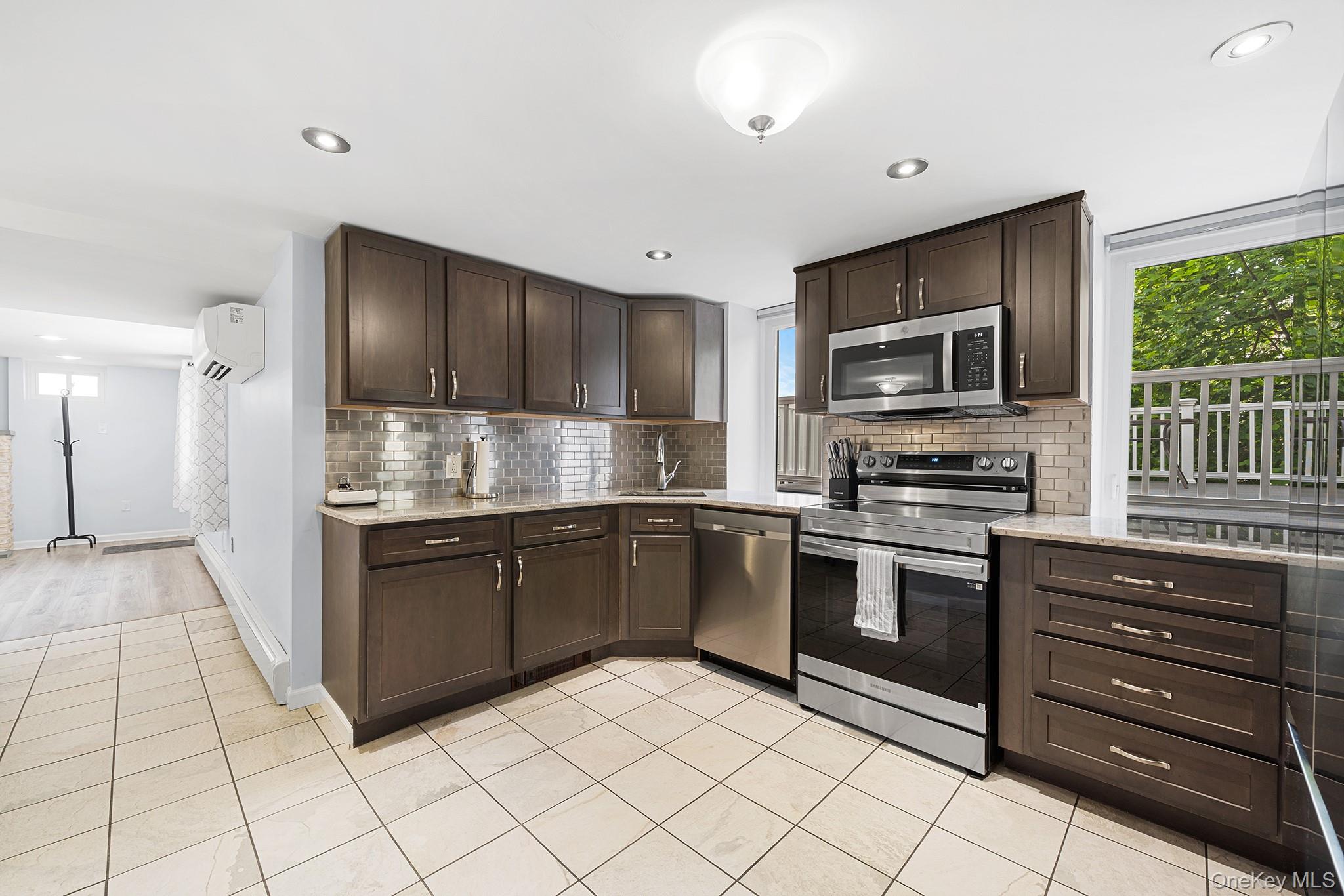 10 Holland Drive – For Sale photo 9