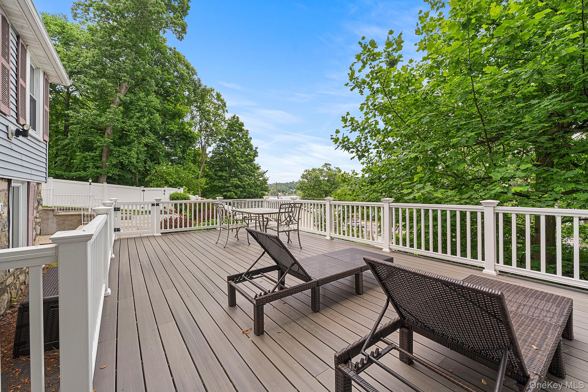 10 Holland Drive – For Sale photo 25
