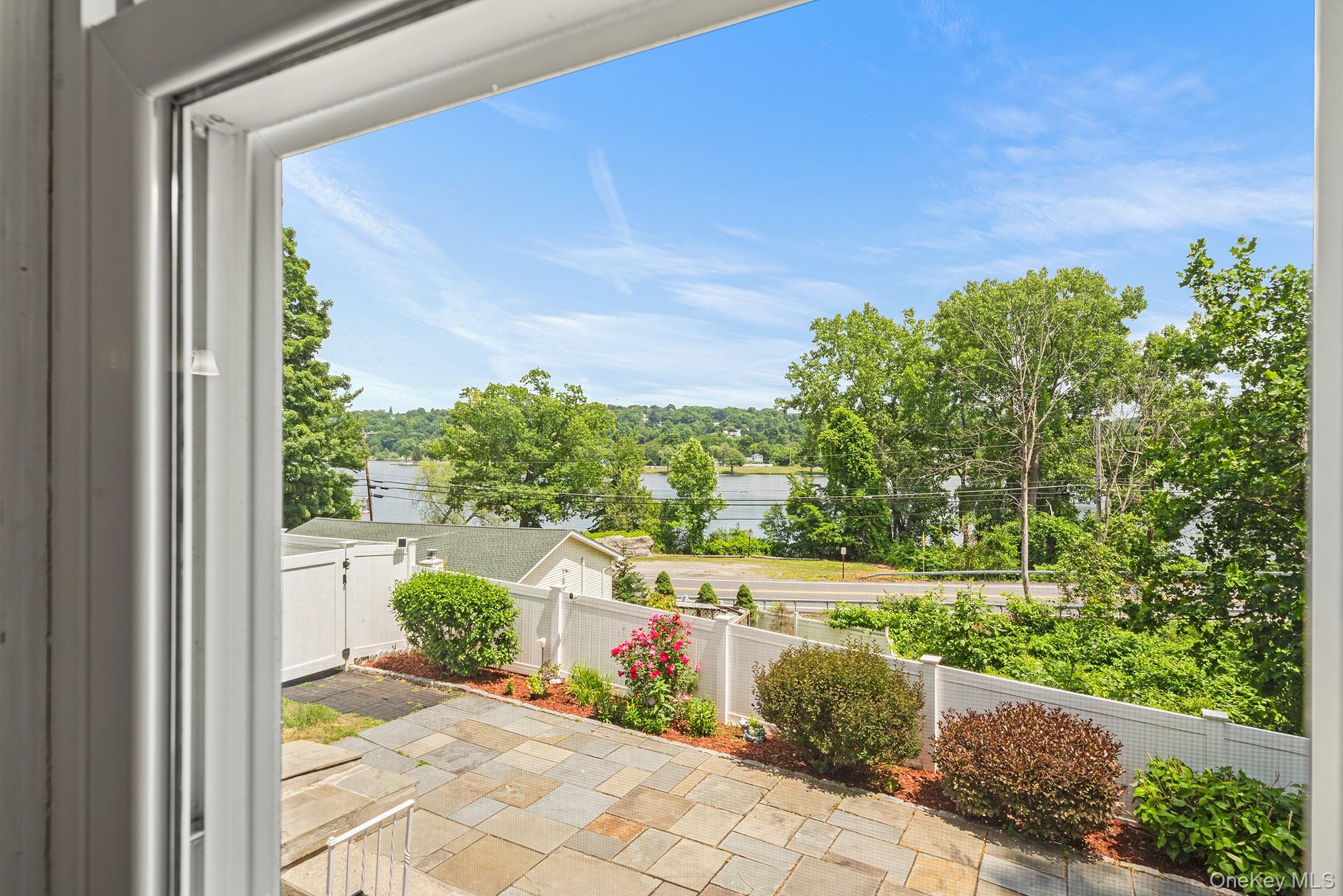 10 Holland Drive – For Sale photo 22