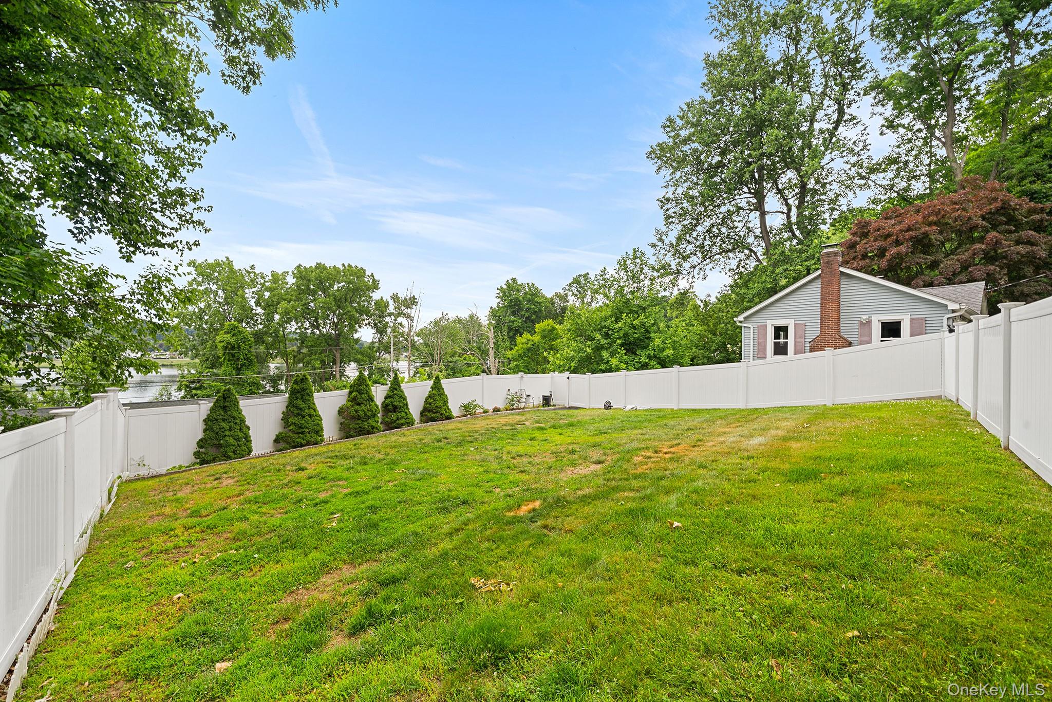 10 Holland Drive – For Sale photo 26