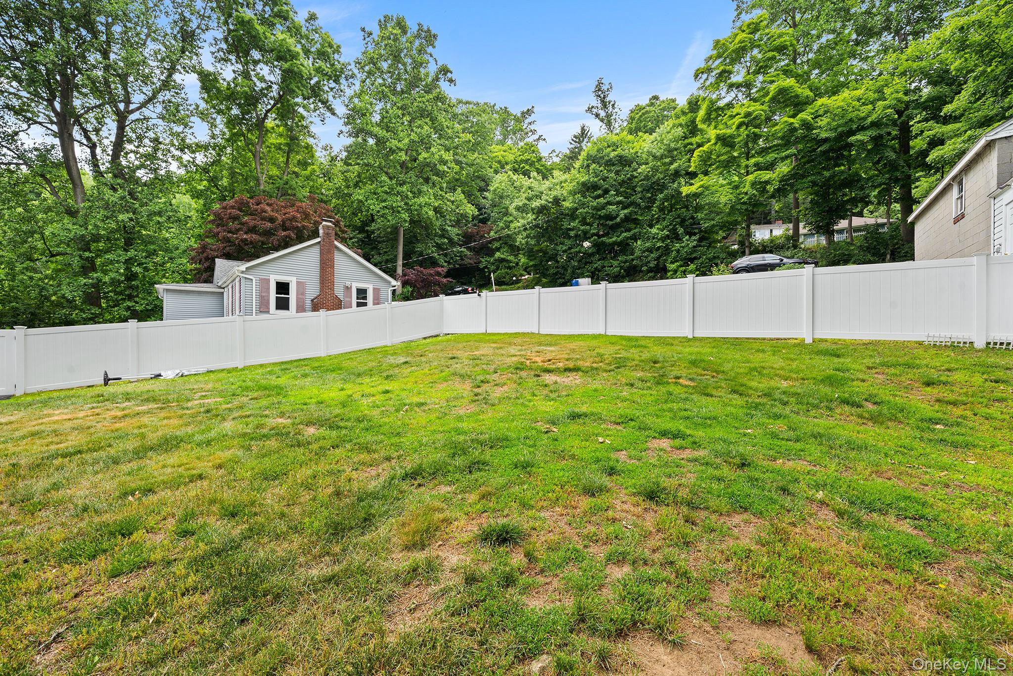10 Holland Drive – For Sale photo 27