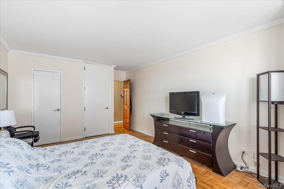 18-05 215th Street, Unit 8B photo 13