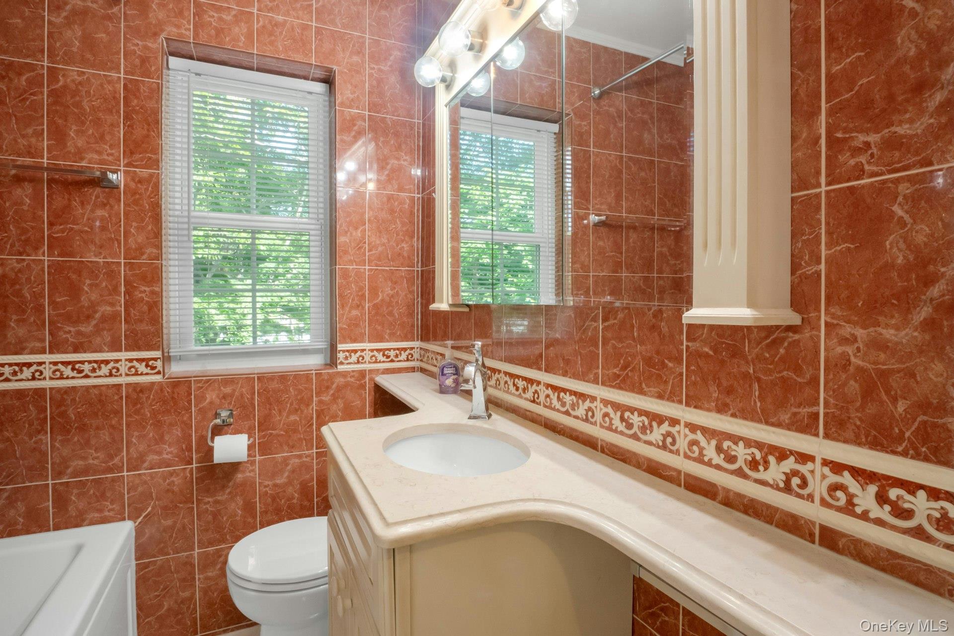 20 Alden Place, Unit 1 photo 17