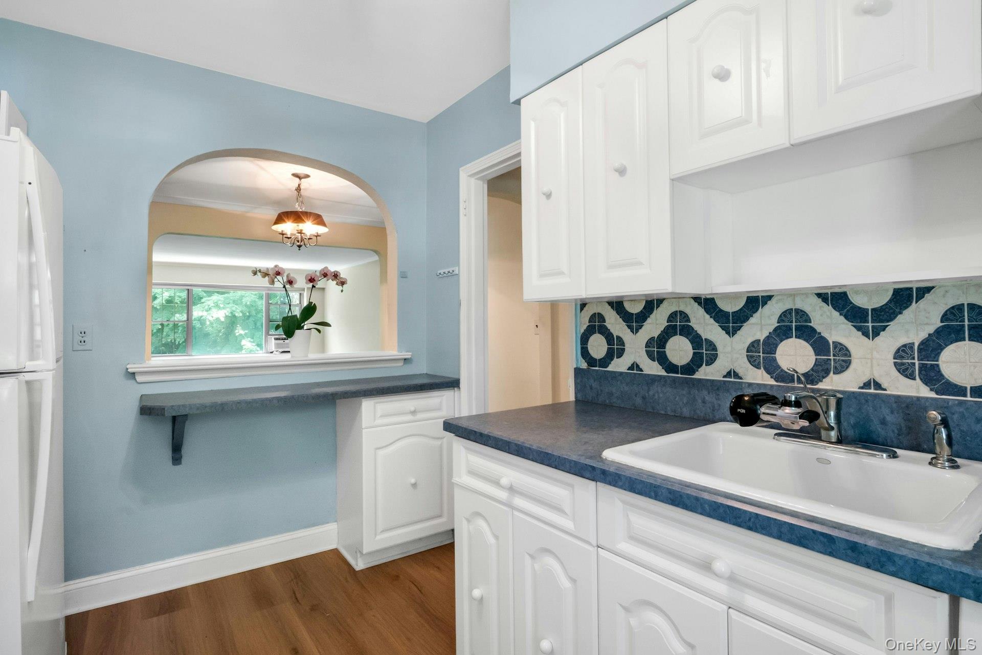 20 Alden Place, Unit 1 photo 6