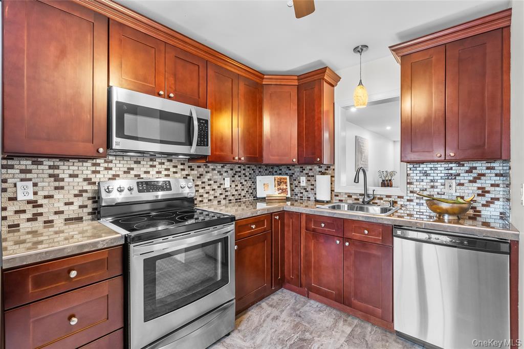 503 Twin Brook Court – For Sale photo 9