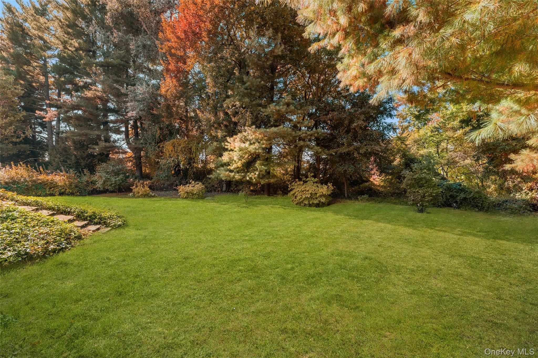14 Earlwood Drive – For Rent photo 35