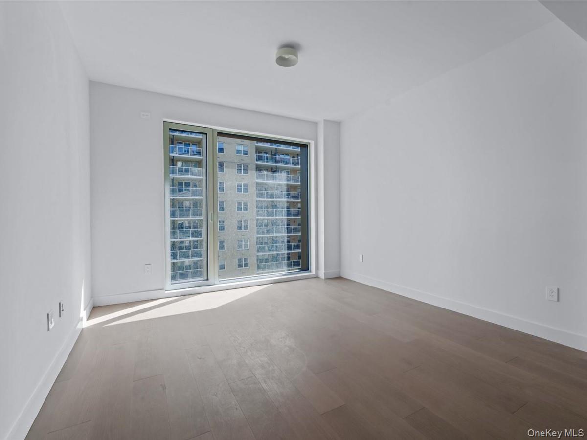 250 E 25th Street, Unit 9B photo 9