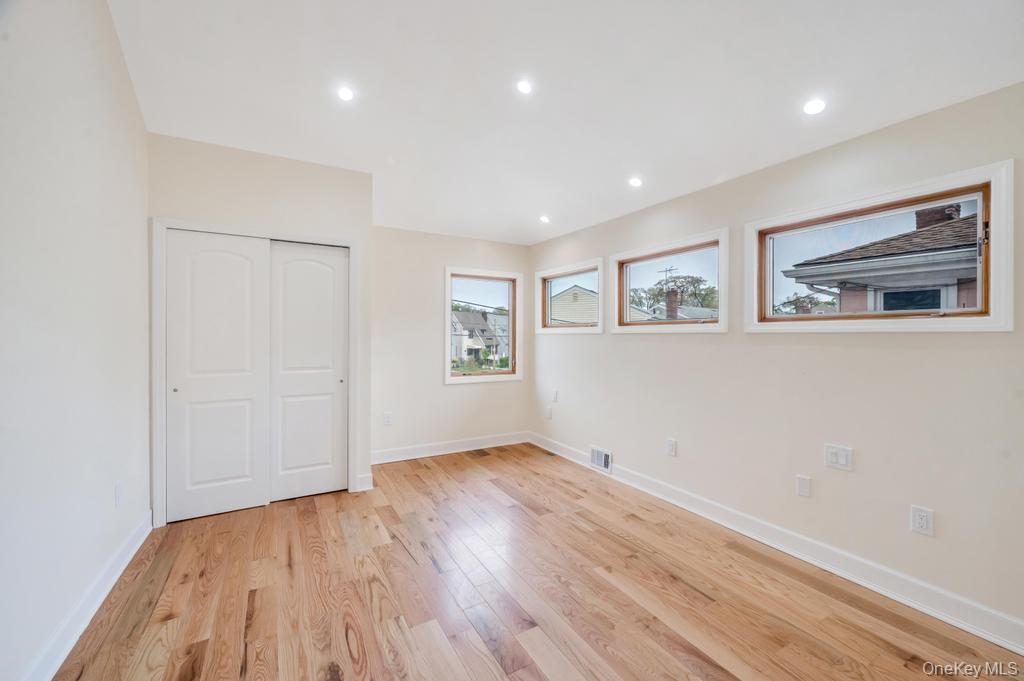 112-01 175 Street – For Sale photo 20