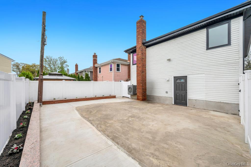 112-01 175 Street – For Sale photo 7