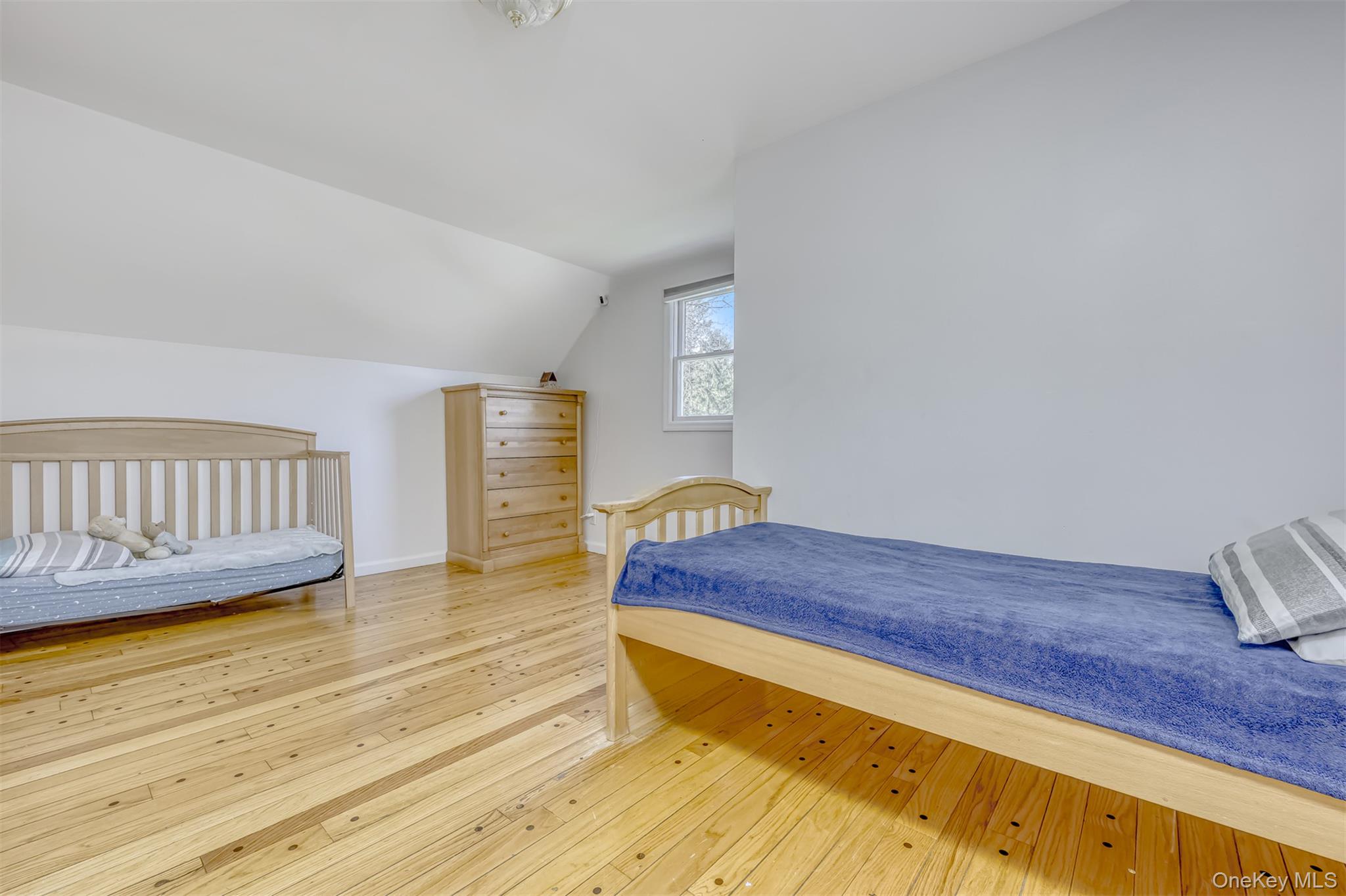 1 Hillside Avenue – For Sale photo 17