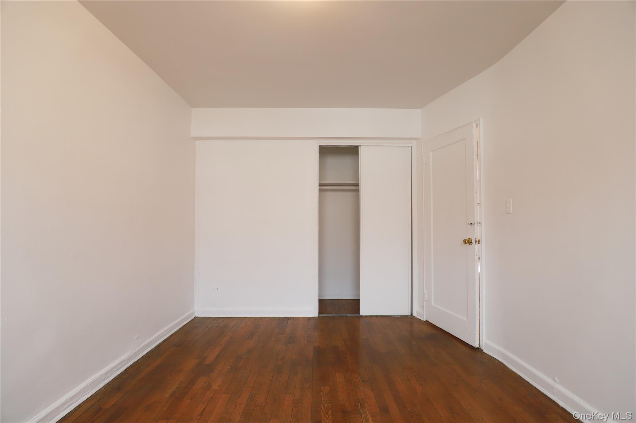 37-56 87 street Street, Unit 1B photo 4