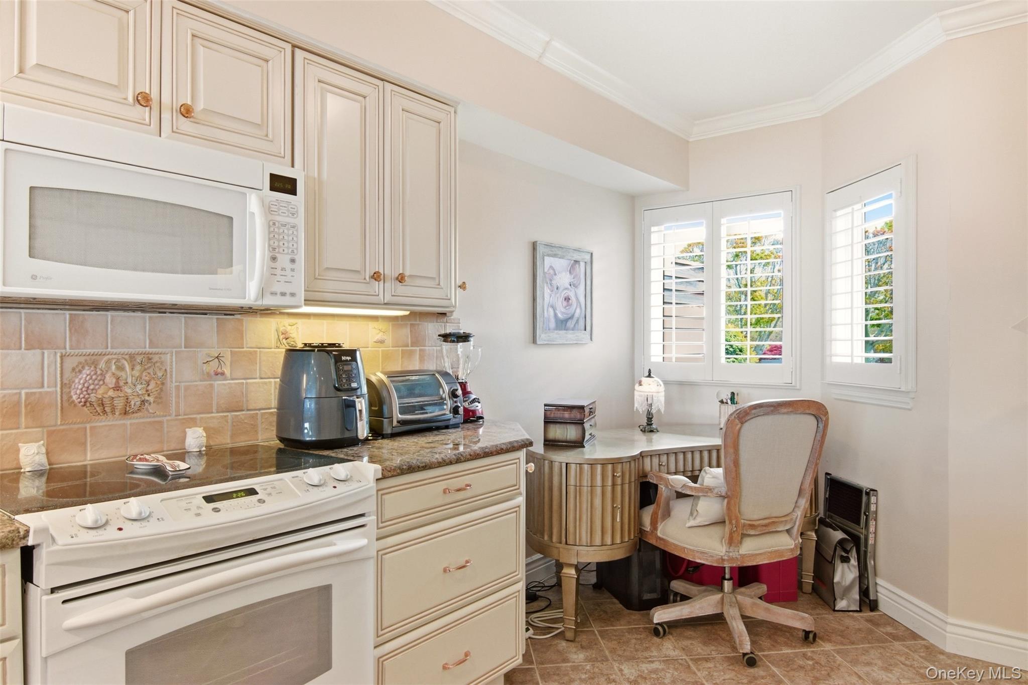 605 Fox Hill Drive – For Sale photo 17