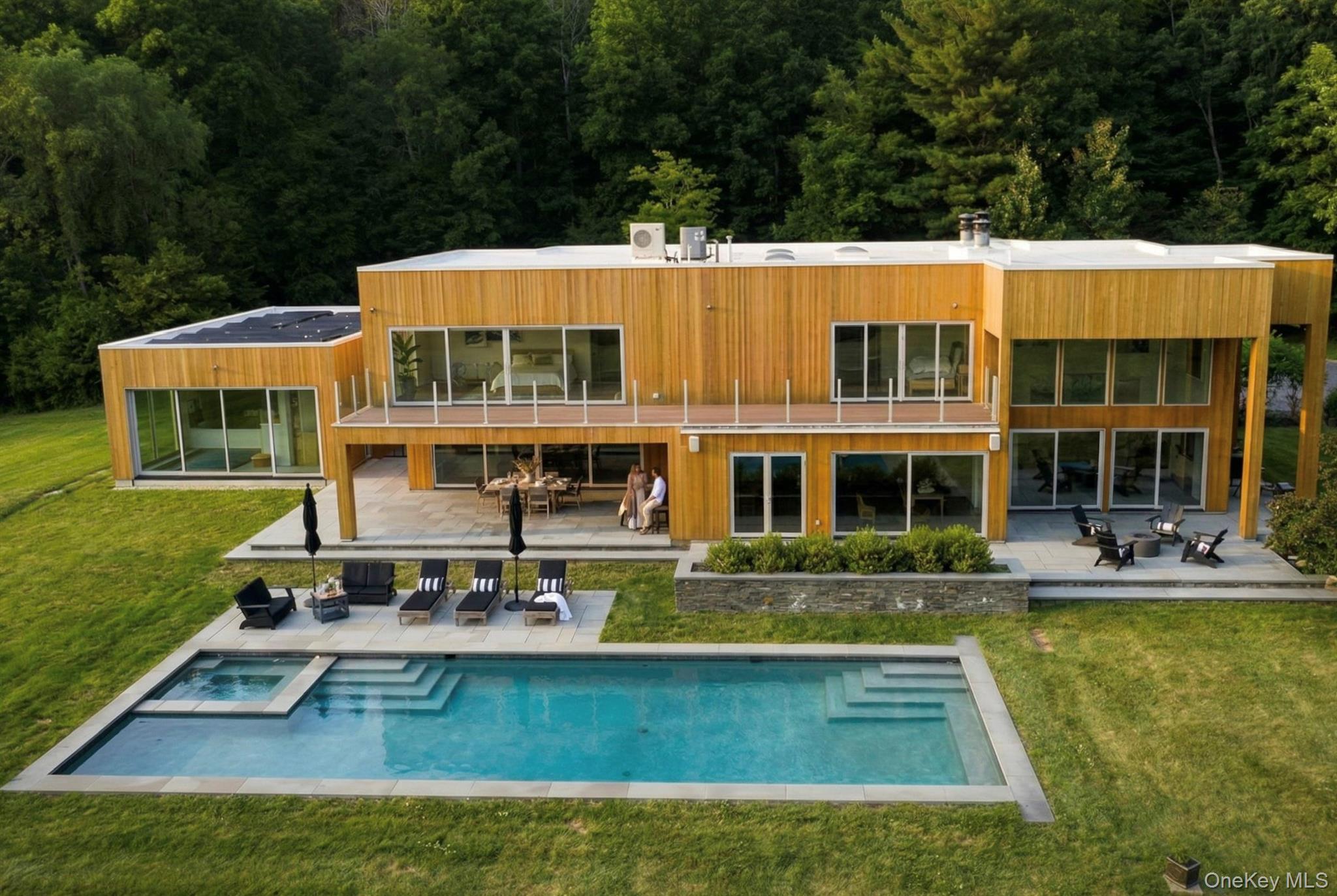 33 Ford Road – For Sale