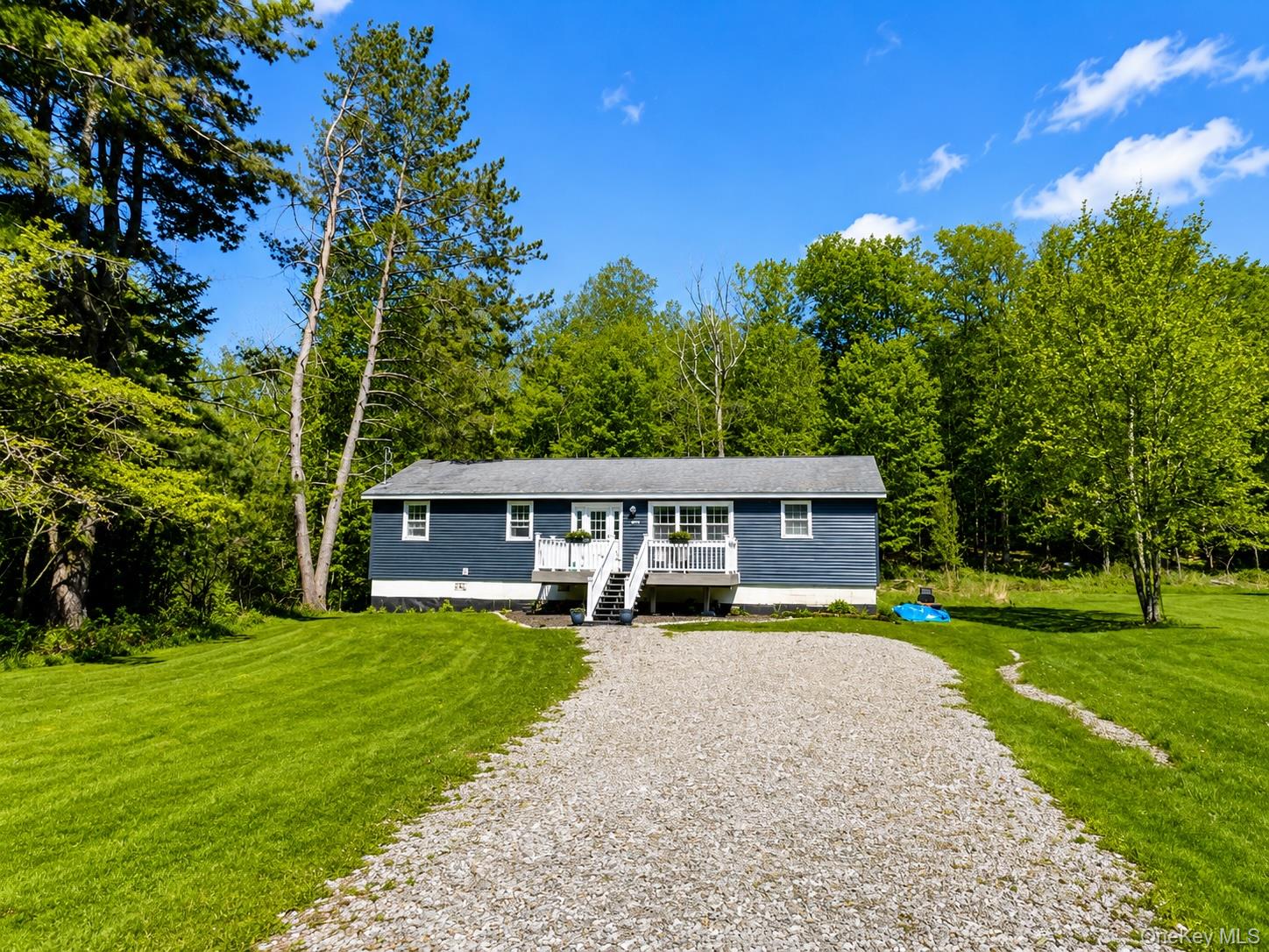 287 Debruce Road – For Sale photo 2