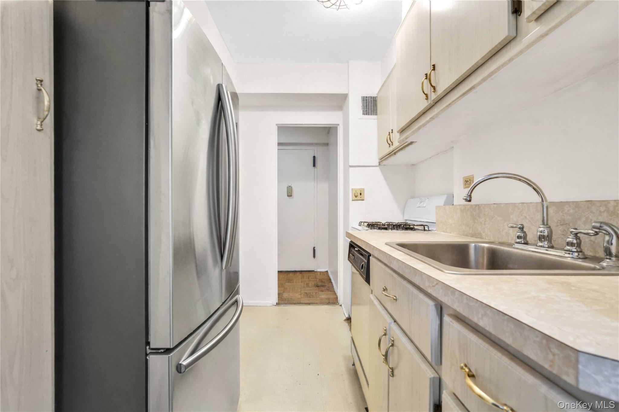225 Adams Street, Unit H-1 photo 26
