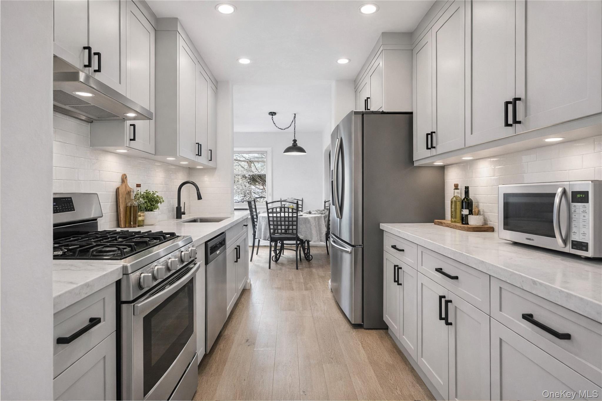 225 Adams Street, Unit H-1 photo 27