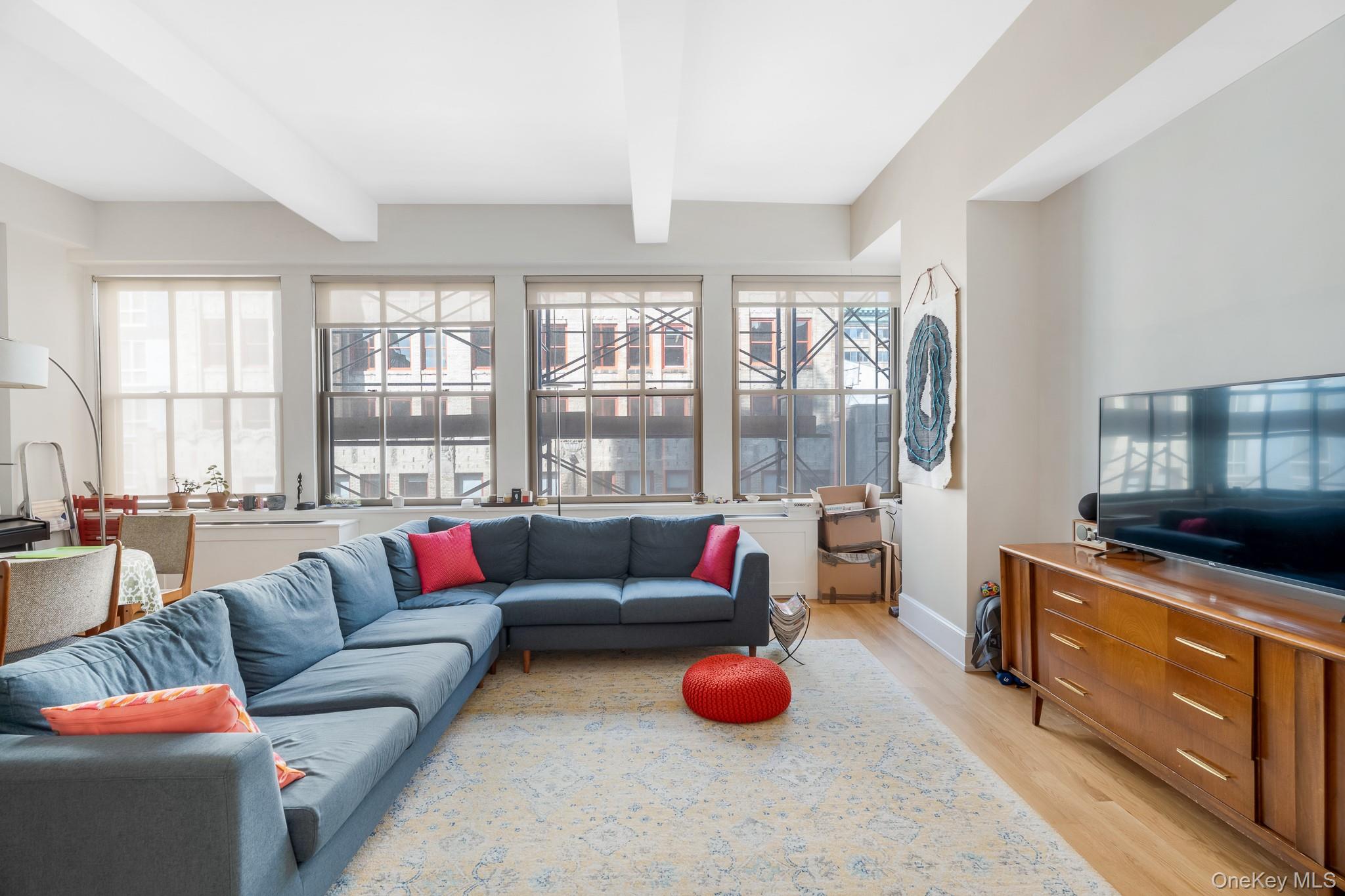 130 W 30th Street, Unit 14B photo 2
