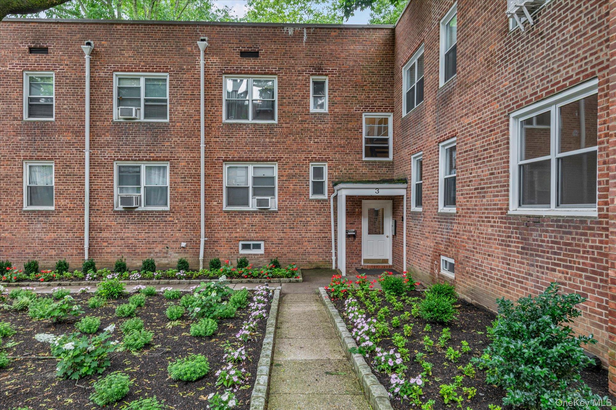 3 Edwards Street, Unit 1F